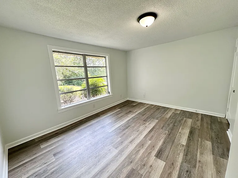 1711 Old Springville Rd — Photo 16