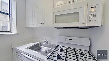 Rented by Bond New York