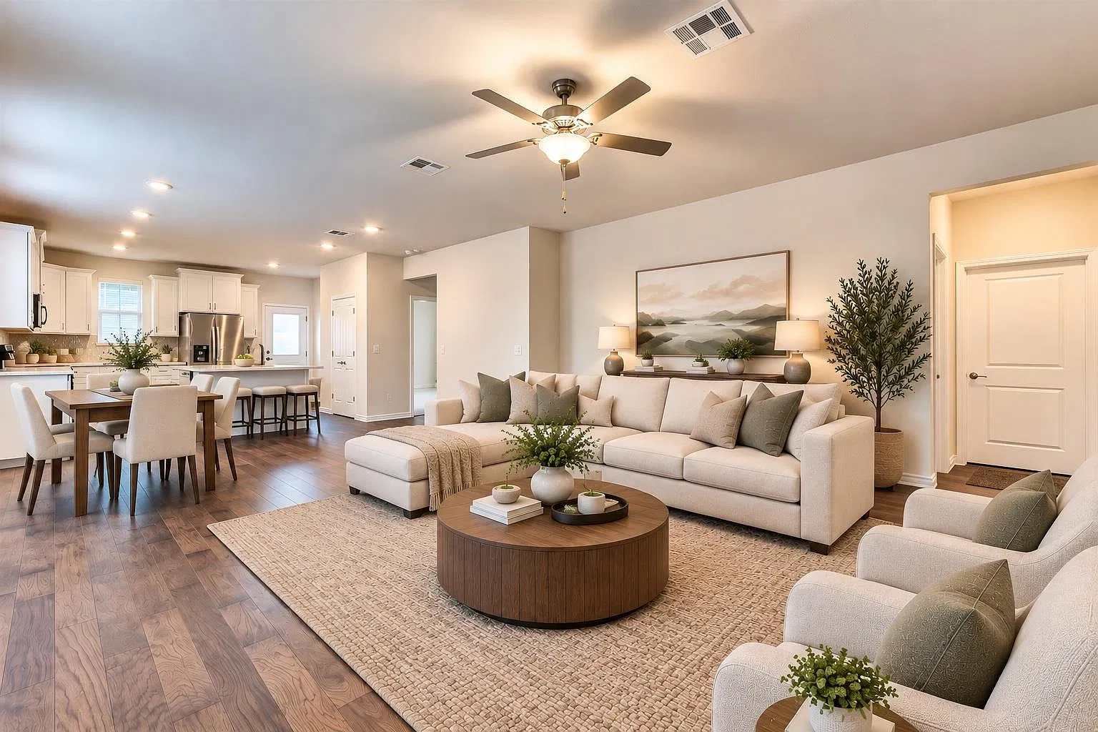 4 bed, 2.5 bath, 2319 sqft, $2,275 — Photo 4