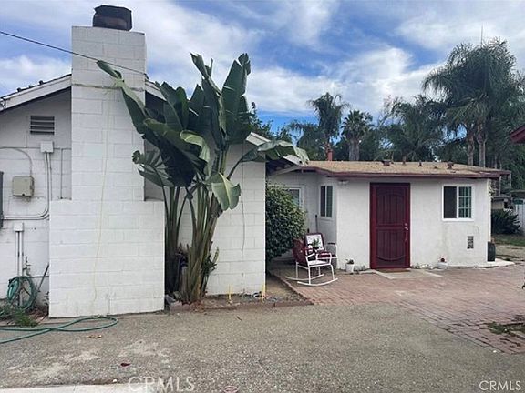2nd image of 11818 Yorba Ave