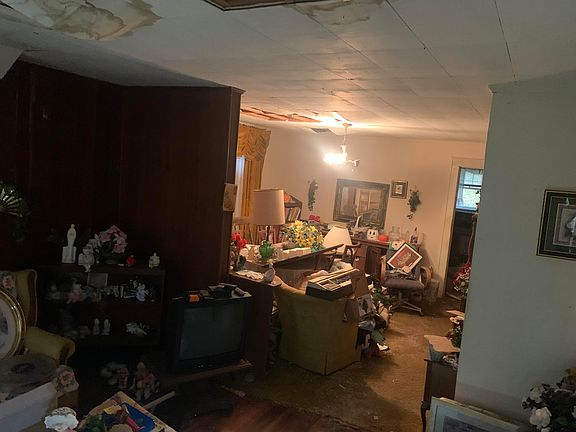5th image of 2953 Pennsylvania Ave