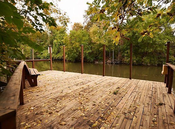Dock (pic 2)