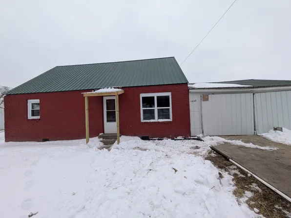 1005 S Pittenger Rd, Selma, IN 47383