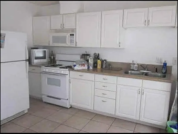 420 S Sheridan St #3 — Photo 2