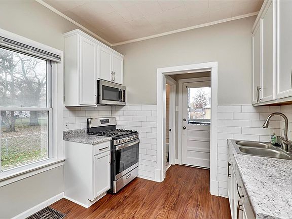 4th image of 4644 Heidelberg Ave