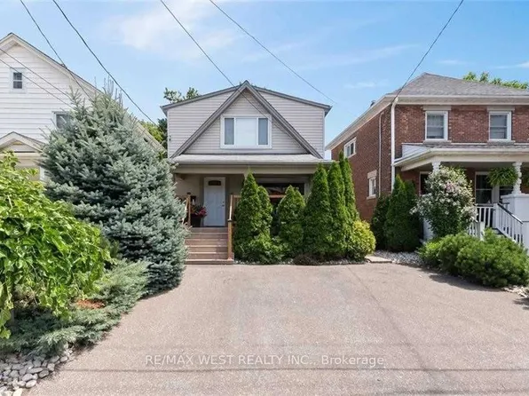 152 York St, Saint Catharines, ON L2R 6E7