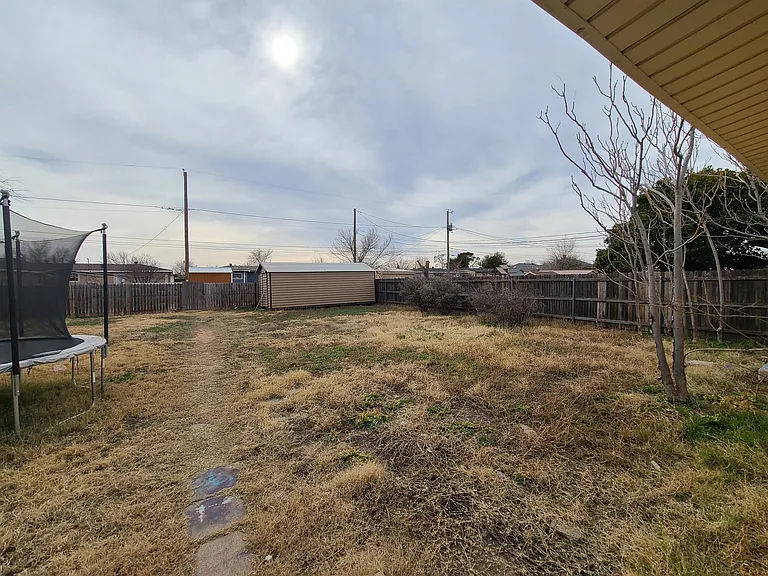 3105 Barkley Ave — Photo 7