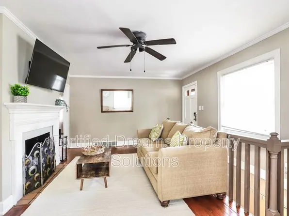 2203 Maywood St, Greensboro, NC 27403