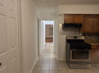 4824 S Justine St #4, Chicago, IL 60609