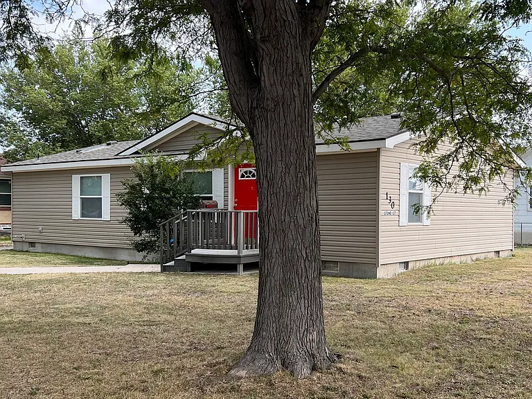 130 Stone Ct — Photo 1