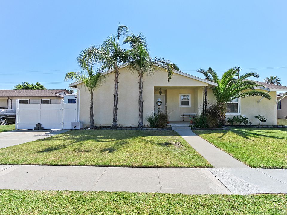 1st image of 7960 La Fiesta Dr