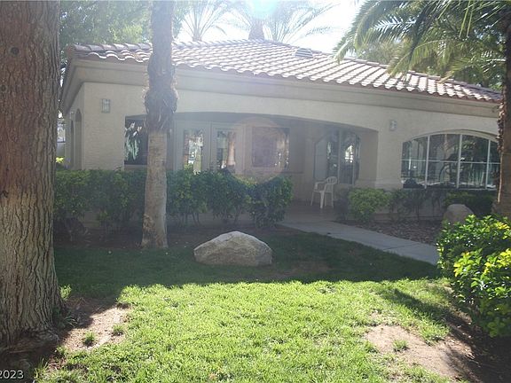 2nd image of 6480 Annie Oakley Dr Unit 722