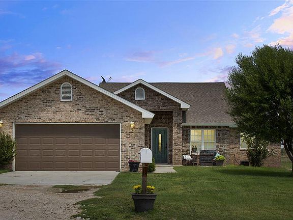 2nd image of 6824 N Mockingbird Ln