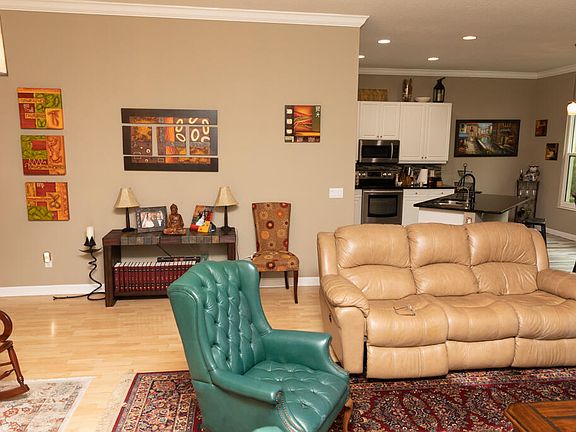 5th image of 10660 SW Waterway Lane W