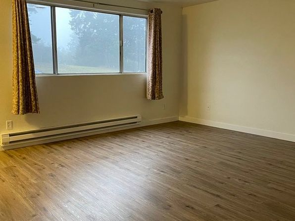 324 Ackerman Ave APT C2