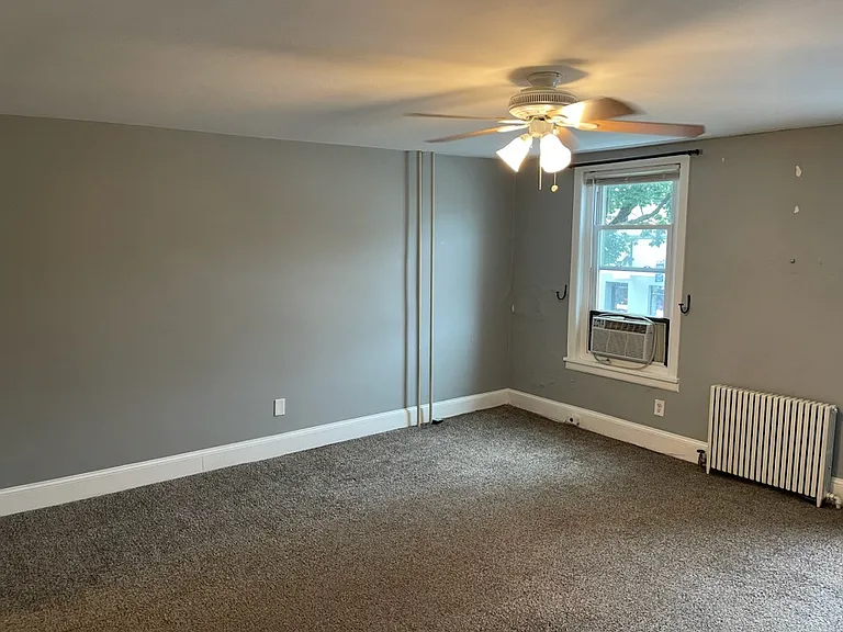 4329 Main St #2 — Photo 1