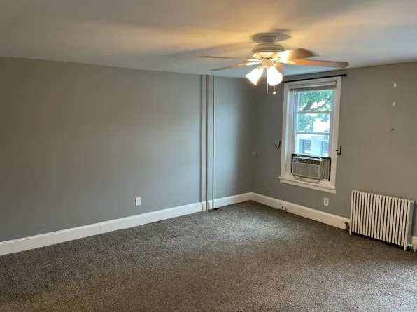 4329 Main St APT 2, Philadelphia, PA 19127