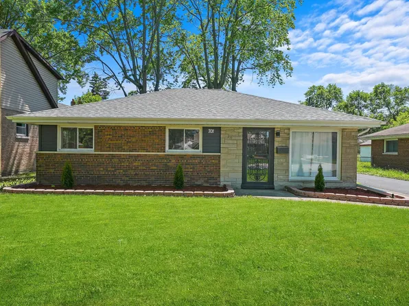 701 E 155th St, South Holland, IL 60473