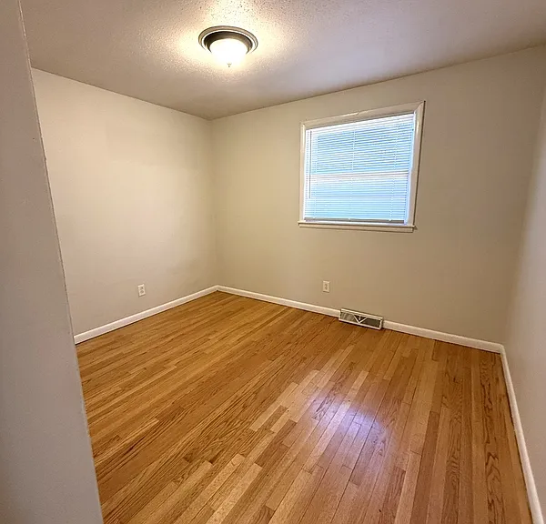 3616 Hester Ln NW — Photo 26