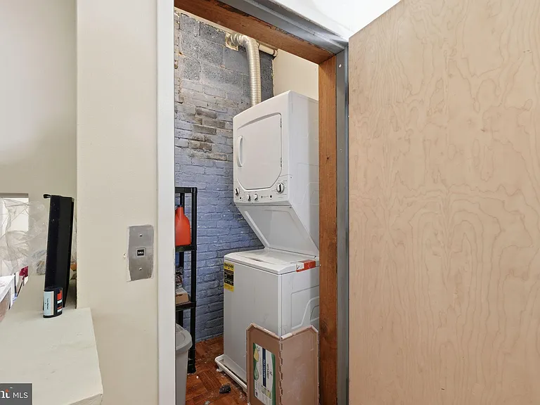1425 Wisconsin Ave NW #1 — Photo 22