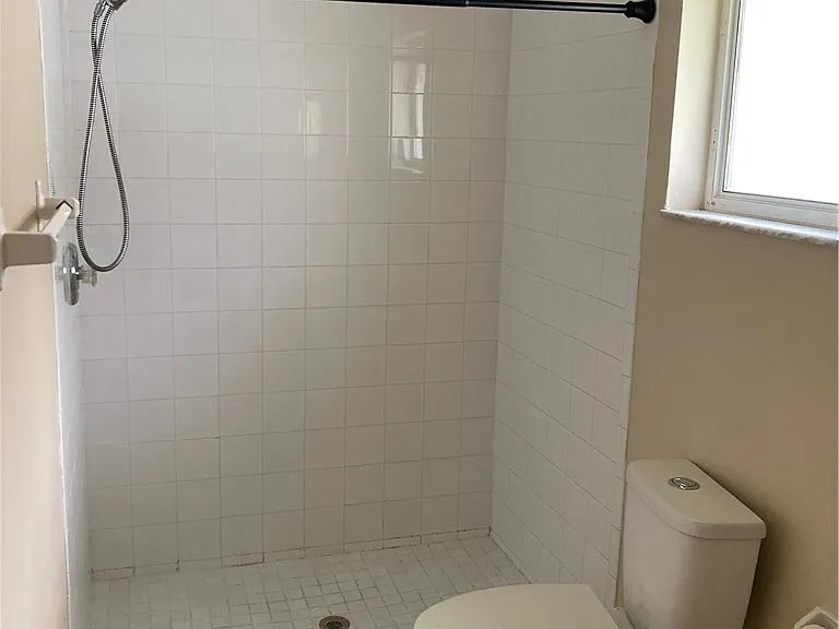 429 SE 24th Ave — Photo 7