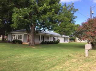 208 Persimmon, Kingsland, TX 78672