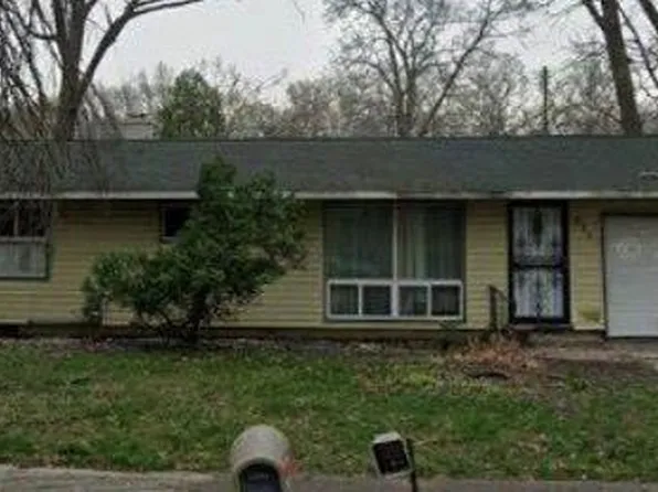 691 Overbrook St, Muskegon, MI 49444