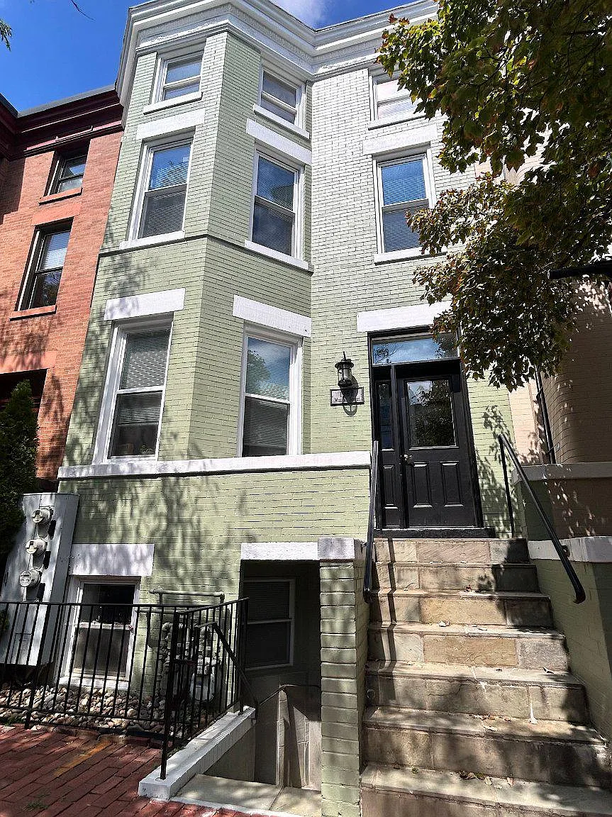 2 bed, 2.0 bath, 1164 sqft, $4,600 — Photo 1