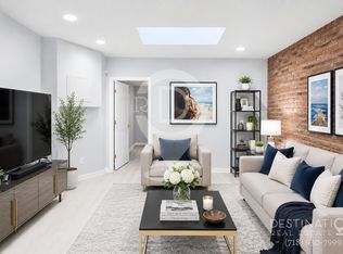 200 W 9th St APT 4R, Brooklyn, NY 11231