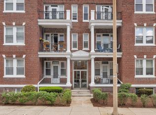 321 Summit Ave #203, Brighton, MA 02135