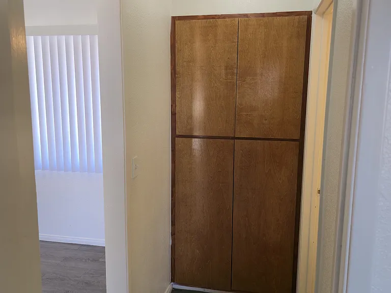 349 S Ashford Ave — Photo 11