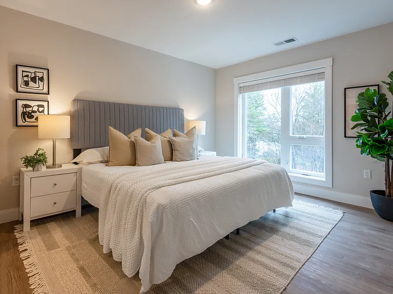 Truslow Residences — Photo 38