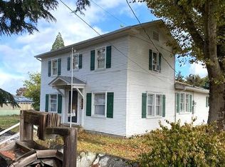 3358 Bursell Rd, Central Pt, OR 97502