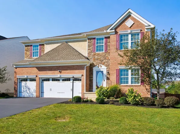 4480 Orangeberry Dr, Grove City, OH 43123