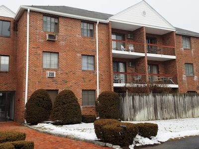 655 Saw Mill Brook Pkwy APT 19, Newton, MA, 02459