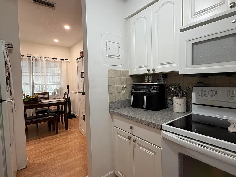 1300 N 17th Ave #206 — Photo 12