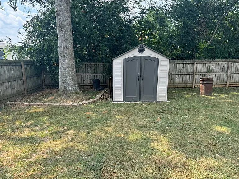 91 Bishop Dr NW — Photo 13
