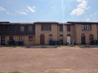 5300 Cypress Dr APT 35, Laredo, TX 78041