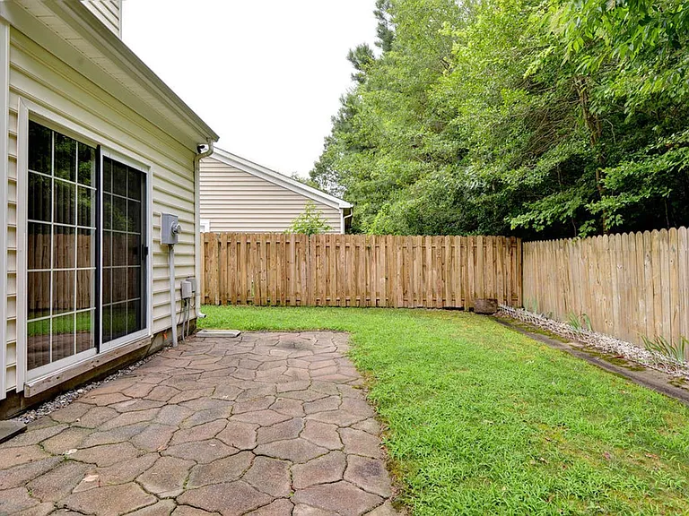 405 Dorothy Dr — Photo 27