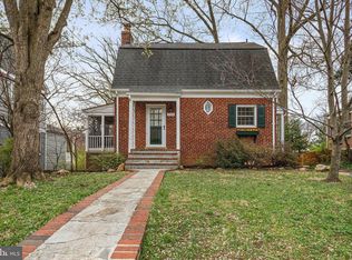 5706 9th Rd N, Arlington, VA 22205