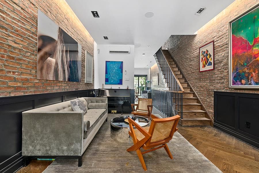1st image of 148 W 132nd St