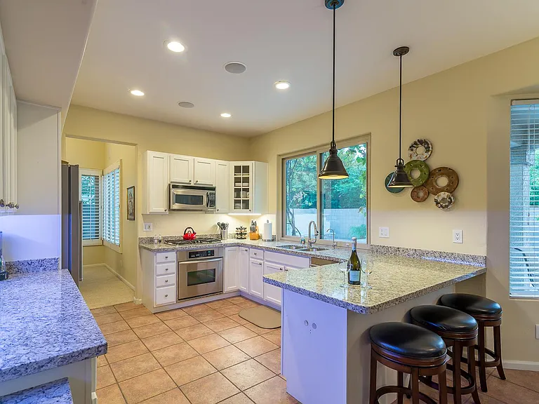 6417 E Marilyn Rd — Photo 16