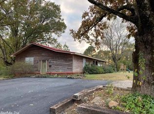 909 Ebenezer Rd, Amity, AR 71921