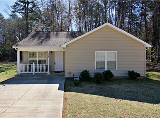 108 Elm Dr, Westminster, SC 29693