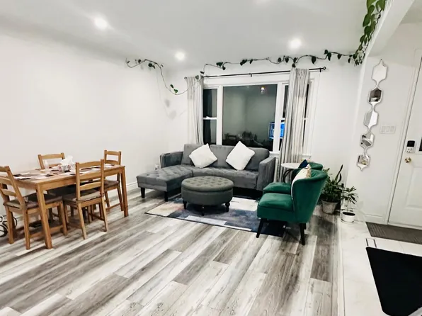 878 Upper Ottawa St #1, Hamilton, ON L8T 3V5