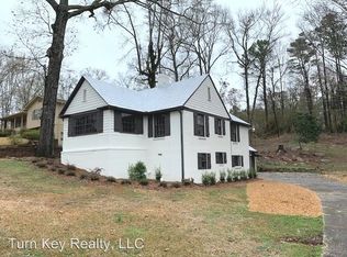 528 Rockridge Ave, Trussville, AL 35173