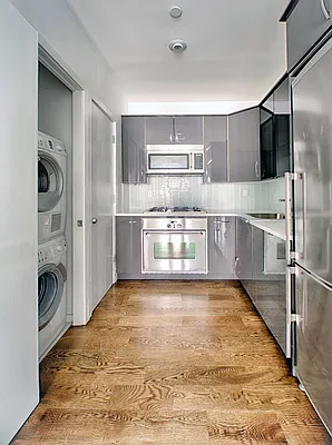 Rented by Halstead Real Estate | media 15