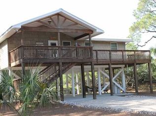 908 E Pine Ave, Eastpoint, FL 32328