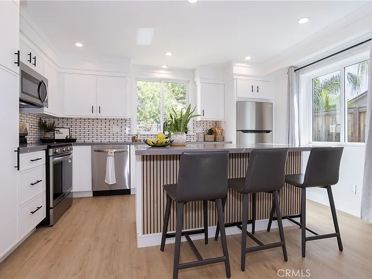 19429 Singing Hills Dr — Photo 1