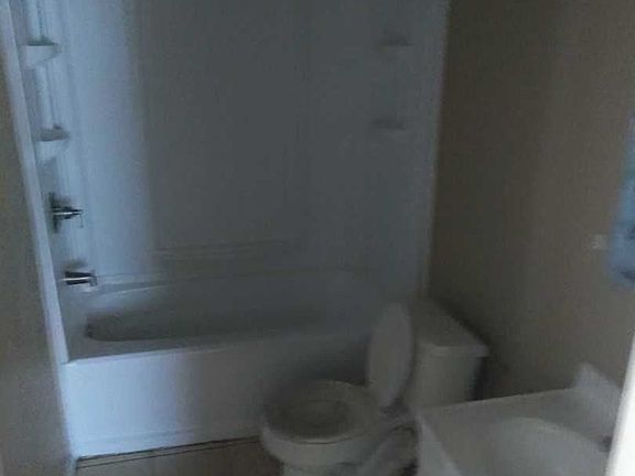 5th image of 10300 Heritage Dr